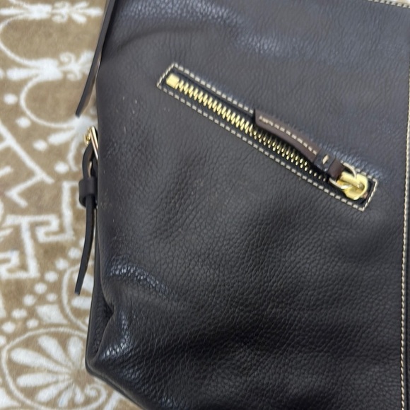 Dooney & Bourke Brown Leather Hobo Bag with Slouchy Design - Picture 13 of 16